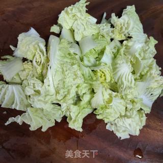 五花肉白菜炒米粉的做法步骤：3