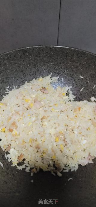 鸡肉粒蛋炒饭的做法步骤：5