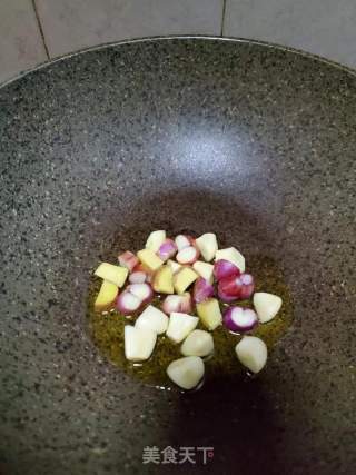 冰花梅酱焖鸽子的做法步骤：4
