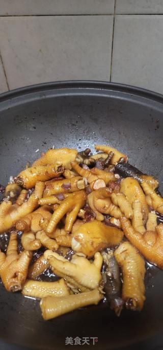 花生鸡爪的做法步骤：10
