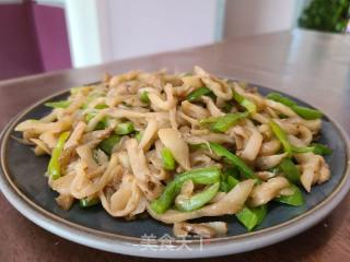 茄子丝炒青椒的做法步骤：5