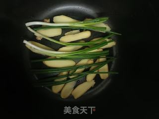 酱油焖鸡的做法步骤：3