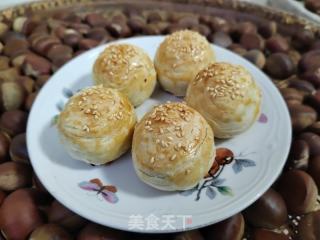 板栗蛋黄酥的做法步骤：25