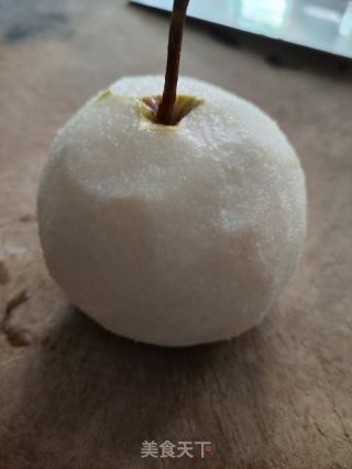 雪梨银耳汤的做法步骤：2