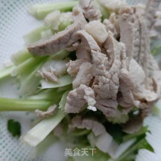 煮肉炒乌塌菜的做法步骤：5