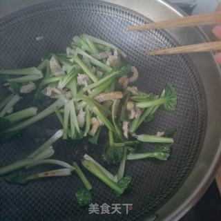 煮肉炒乌塌菜的做法步骤：9