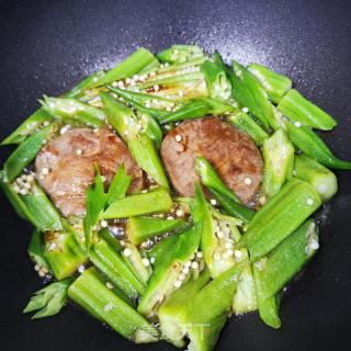 秋葵煎牛排的做法步骤：5