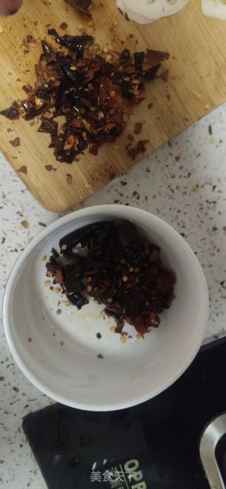 麻辣江湖之下饭硬菜——水煮肉片的做法步骤：4