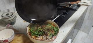 麻辣江湖之下饭硬菜——水煮肉片的做法步骤：12