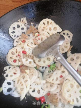 炒藕片的做法步骤：6