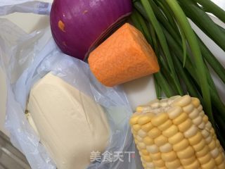 豆腐蔬菜小方的做法步骤：1