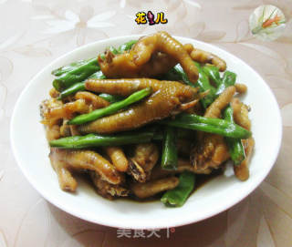 四季豆烧鸡爪的做法
