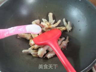 四季豆烧鸡爪的做法步骤：6