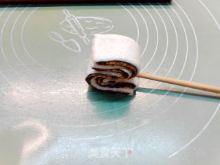 红糖麻酱花卷的做法步骤：18