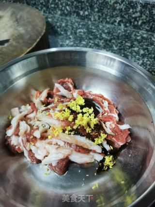 粉蒸羊肉的做法步骤：12