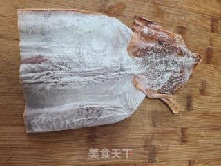 青椒爆炒干鱿鱼丝的做法步骤：2