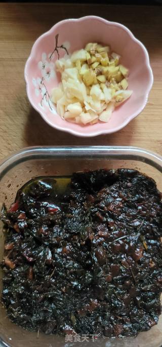 紫苏酱焖带鱼的做法步骤：2