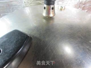 腐竹萝卜牛腩煲的做法步骤：5