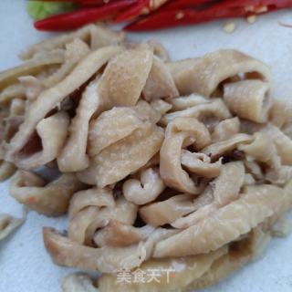 辣椒炒鸡皮的做法步骤：4