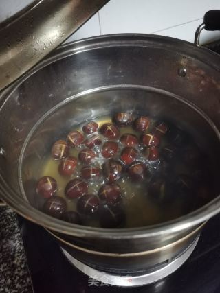 煮板栗的做法步骤：6