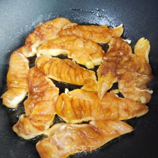 香煎鸡排的做法步骤：2