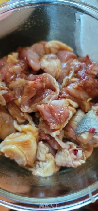咖喱焖鸡腿的做法步骤：3