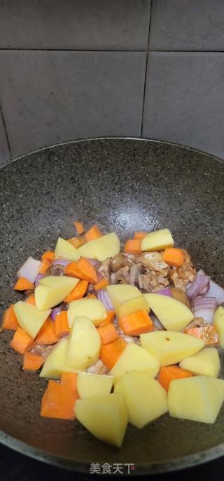 咖喱焖鸡腿的做法步骤：7