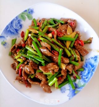 蒜苔炒牛肉的做法步骤：8
