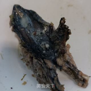 白玉菇香菜拌乌鸡的做法步骤：1