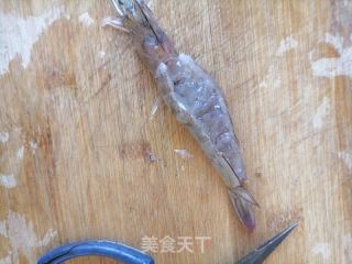蒜蓉粉丝蒸虾的做法步骤：2