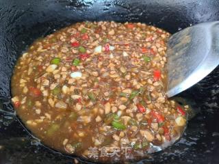 茄子肉醬捞面条的做法步骤：8