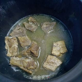 猪肉白菜炖灰树花的做法步骤：9