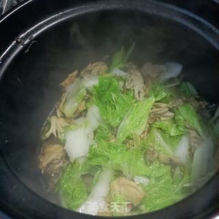 猪肉白菜炖灰树花的做法步骤：10