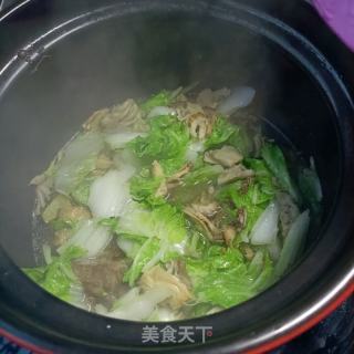 猪肉白菜炖灰树花的做法步骤：11