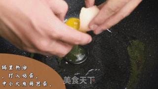 红烧荷包蛋的做法步骤：2