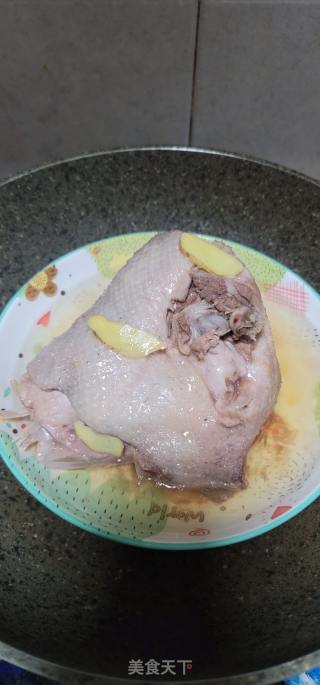 隔水蒸鹅的做法步骤：3