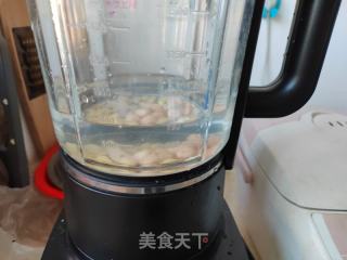 红豆花生豆浆的做法步骤：2