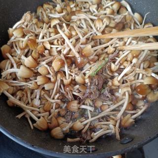 鬼菌肉丝香覃的做法步骤：13