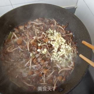 鬼菌肉丝香覃的做法步骤：15