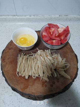 西红柿鸡蛋烩饼的做法步骤：2