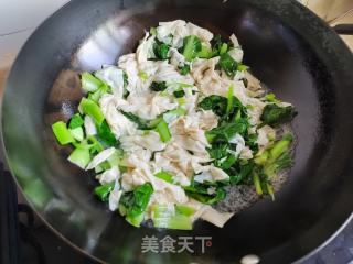 青菜炒豆皮的做法步骤：6