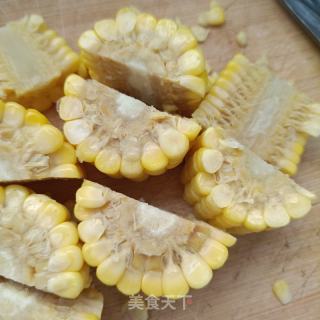 小鸡枞菌龙骨汤的做法步骤：3