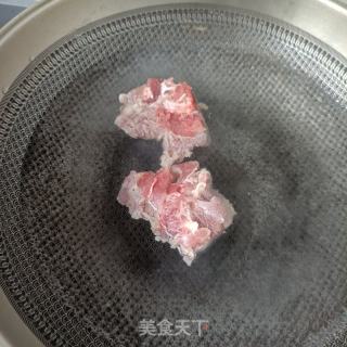 小鸡枞菌龙骨汤的做法步骤：5