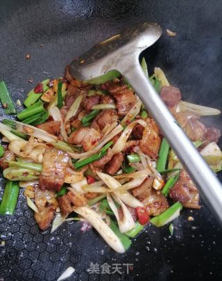 回锅肉的做法步骤：9