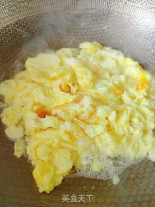 青椒炒鸡蛋的做法步骤：5