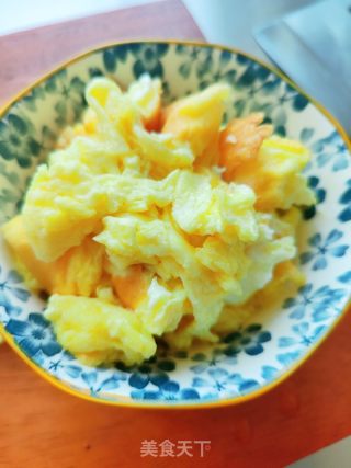 青椒炒鸡蛋的做法步骤：6