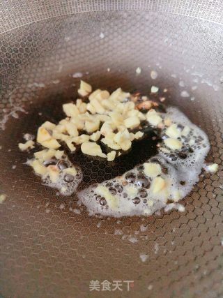 青椒炒鸡蛋的做法步骤：7