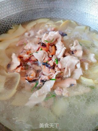 墨泡肉笋干面的做法步骤：11