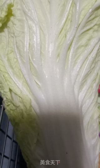 龙骨白菜炖小鸡枞菌的做法步骤：1