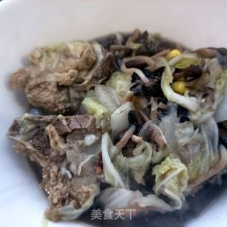 龙骨白菜炖小鸡枞菌的做法步骤：12